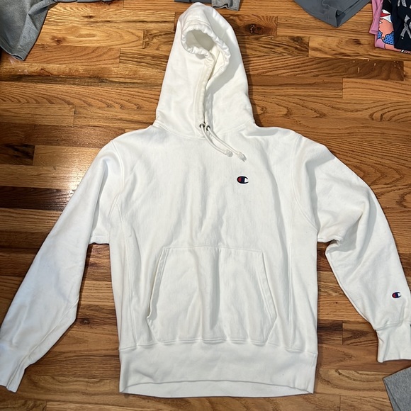 Champion pull over Hoodie - Picture 3 of 5